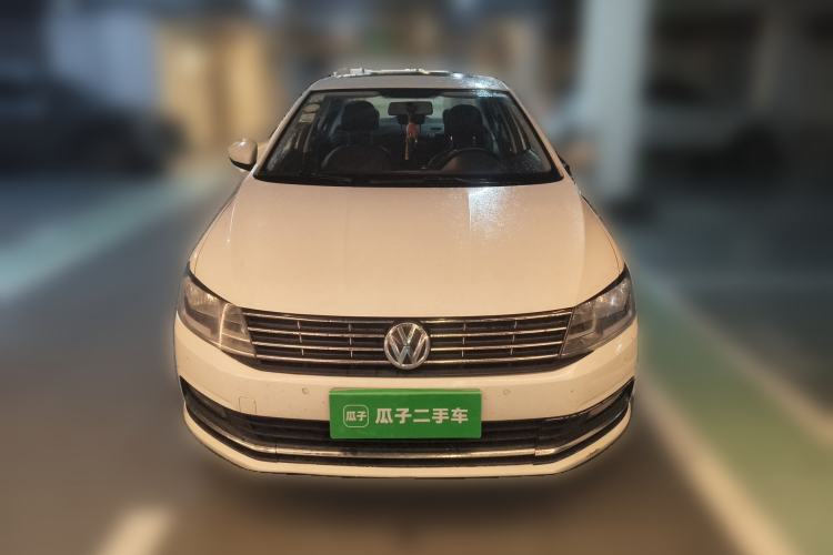 Used Volkswagen Lavida 2017 1.6L Automatic Comfort Edition
