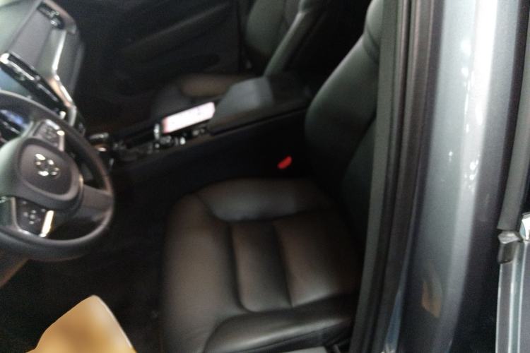 Used Volvo XC60 2019 T5 4x4 Smart Edition China VI Standard