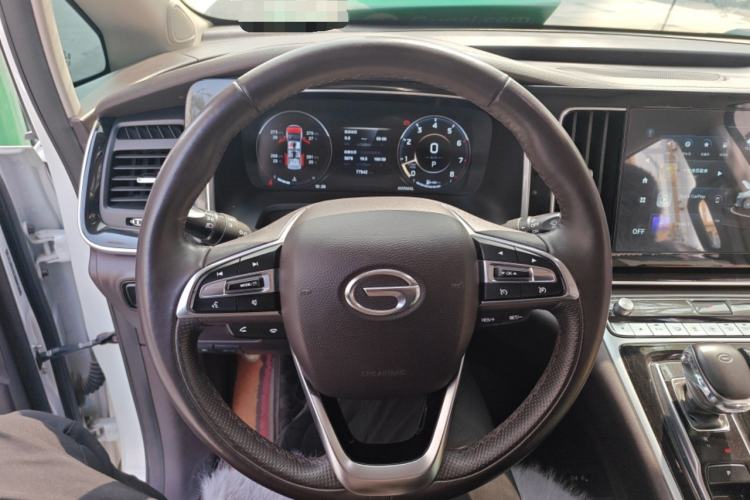 Used GAC Trumpchi M8 2021 Master Series 390T Ultimate Edition Steering Wheel