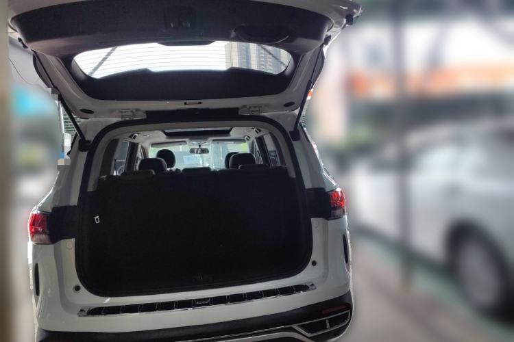 Used CHANGAN OSHAN COS1 2020 GT 2.0T Automatic Luxury 7-Seater Trunk