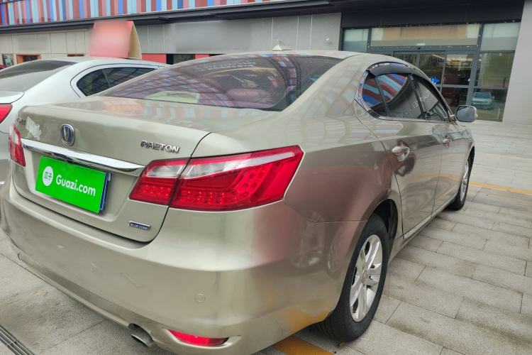 Used Changan Raeton 2014 1.8T Automatic Elite Anniversary Edition China IV Standard
