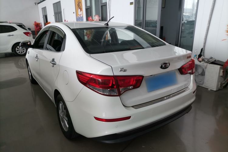 Used Kia K2 2015 Sedan 1.4L MT GLS
