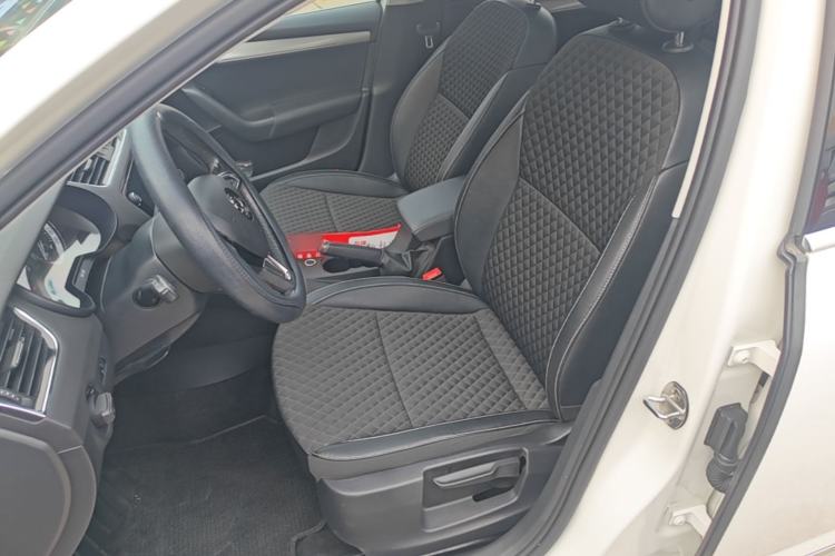 Used Skoda Octavia 2018 TSI230 DSG Luxury Enjoyment Edition Left Front Seat