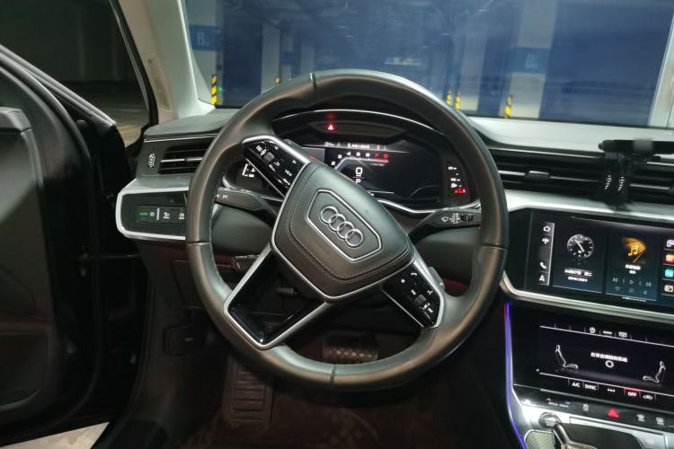 Used Audi A6L 2024 45 TFSI Prestige Dynamic Edition Steering Wheel