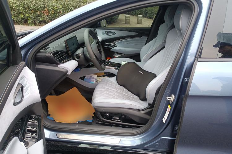 Used BYD Seal 2022 700 km Long-Range Rear-Wheel-Drive Version Left Front Seat