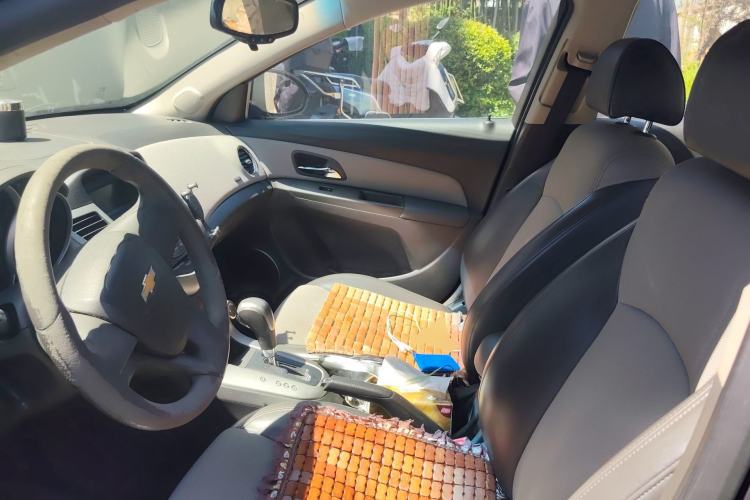 Used Chevrolet Cruze 2013 1.8L SE AT
