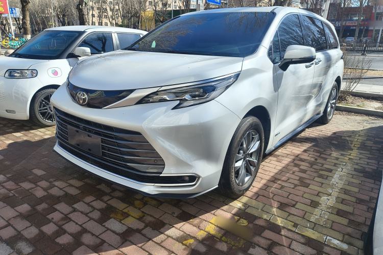 Used Toyota SIENNA 2024 2.5L Hybrid Four-Wheel Drive Prestige Edition