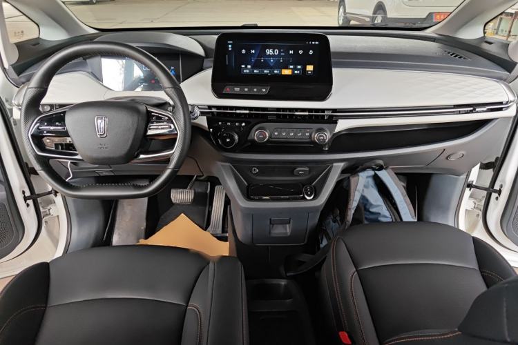 Used Bestune NAT 2022 Enjoy Travel Battery-Swap Version 120kW 401km Center Console