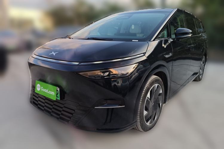 Used XPeng X9 2024 702 Ultra-Long Range Max
