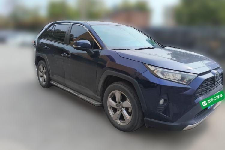 Used Toyota RAV4 2022 2.0L CVT Two-Wheel Drive Fashion Plus Edition