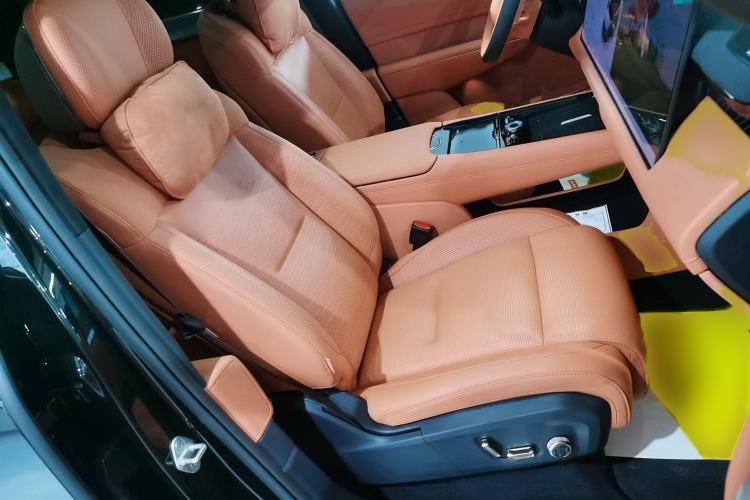 Used Lynk & Co 900 2025 1.5T Ultra