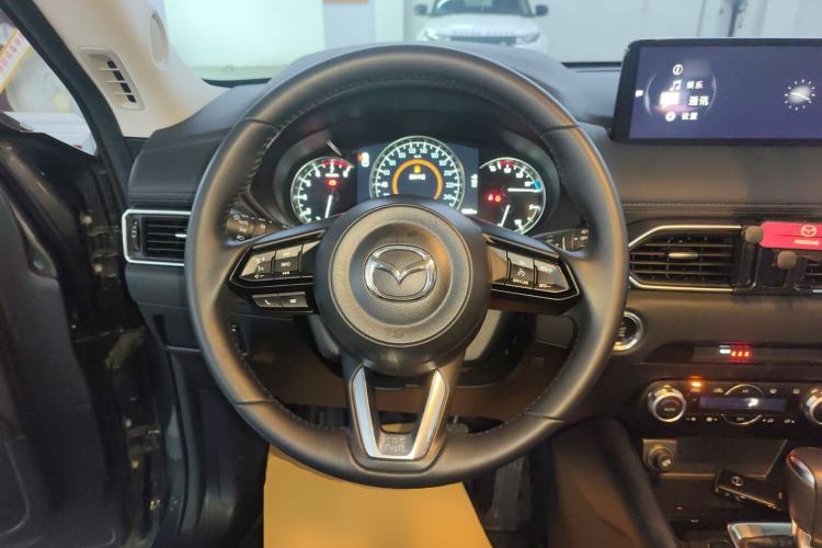 Used Mazda CX-5 2024 2.0L Automatic Two-Wheel Drive ZhiShang Version Steering Wheel