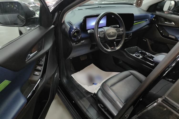 Used Chevrolet Equinox Plus 2024 102km RS Ultimate Edition