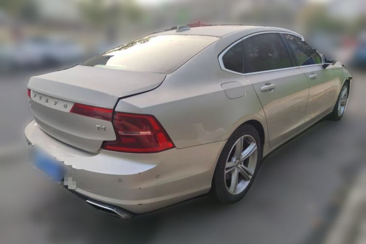 Used Volvo S90 2017 T4 Zhiyuan Edition