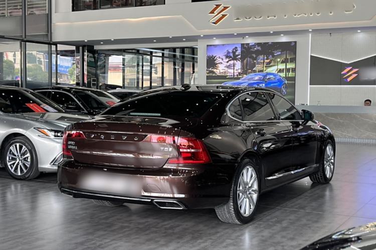 Used Volvo S90 2017 T5 Smart Luxury Edition
