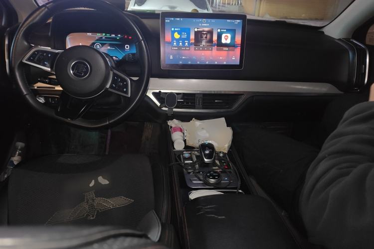 Used BYD Tang New Energy 2018 DM 2.0T All-Wheel Drive Smart Connectivity Luxury Model 7 Seats China V Emission Standard