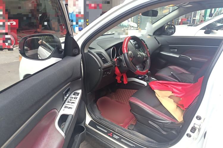 Used Mitsubishi ASX 2013 2.0L CVT Four-Wheel Drive Premium Edition
