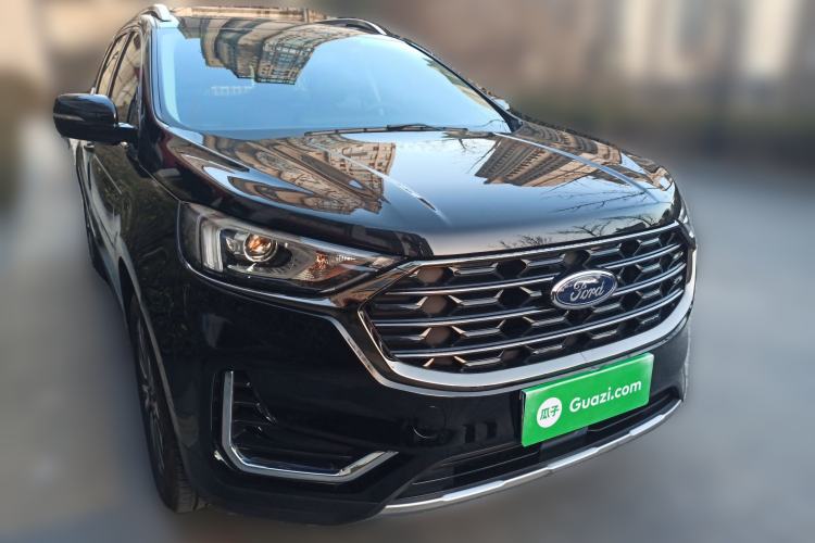 Used Ford Edge 2021 PLUS EcoBoost 245 Two-Wheel-Drive Platinum Edition 5 Seats