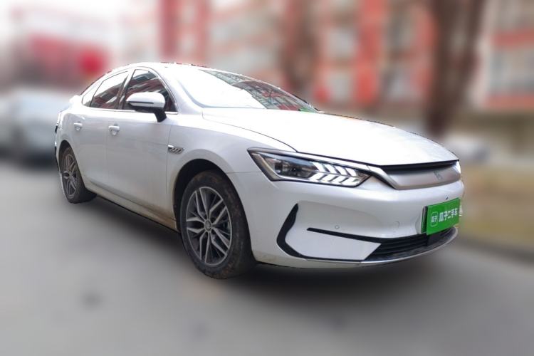 Used BYD Qin PLUS 2024 Honor Edition EV 510KM Beyond Model Front Right 45 Deg
