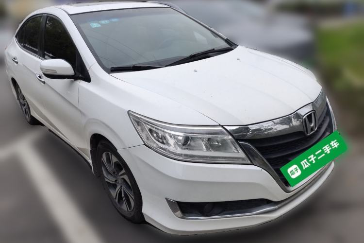 Used Honda Crider 2016 1.8L CVT Luxury Edition Front Right 45 Deg