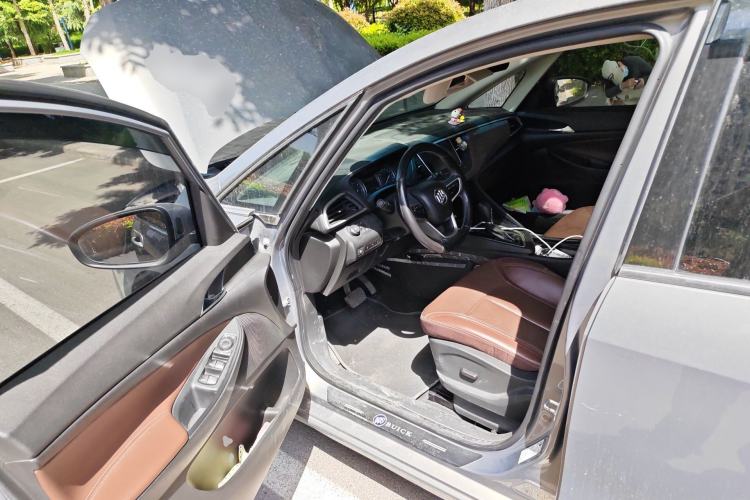 Used Buick GL6 2019 18T 6-Seater Connected Luxury Version China VI Standard Driver Seat