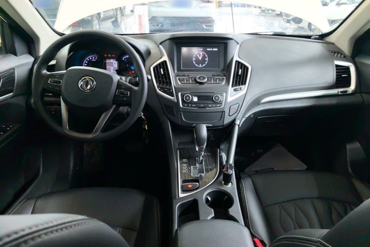 Used Dongfeng Aeolus AX7 2016 2.0L Automatic Zhiyue Trim