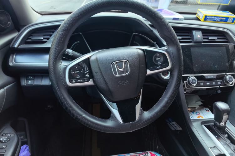 Used Honda Civic 2016 220TURBO CVT Prestige Edition
