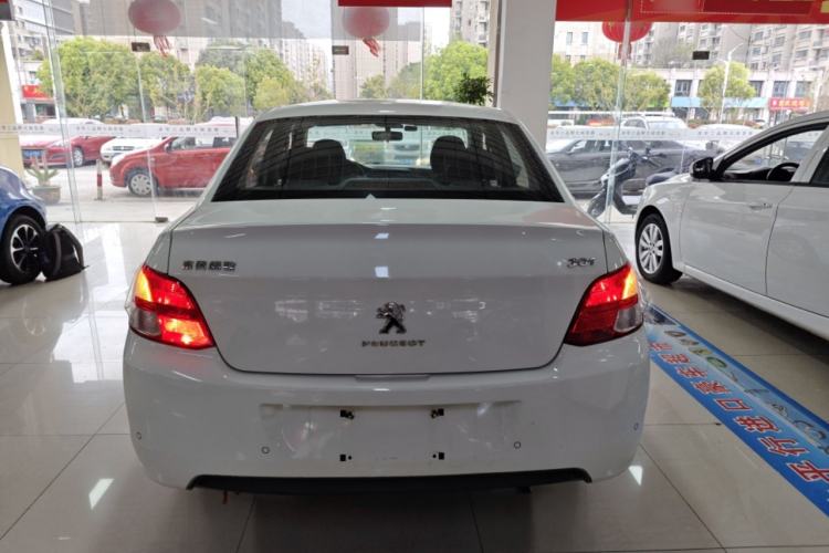 Used Peugeot 301 2014 1.6L Manual Luxury Edition
