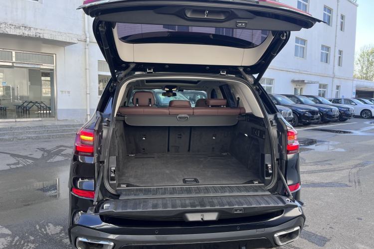 Used BMW X5 2021 Restyled xDrive40i M Sport Package Interior 8