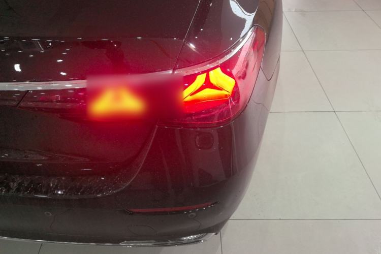 Used Mercedes-Benz E-Class 2025 E 300 L Stylish Model