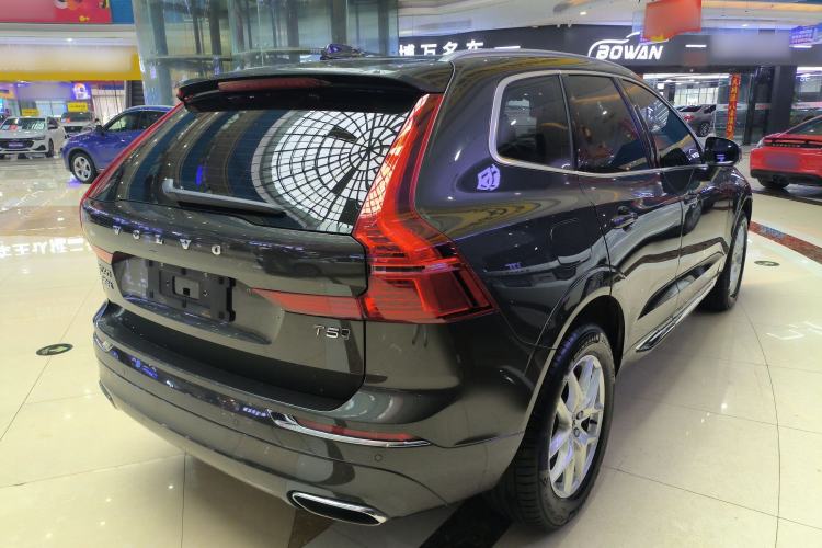 Used Volvo XC60 2021 T5 4x4 Smart Luxury Edition
