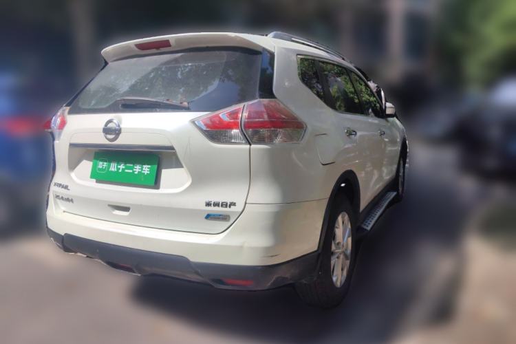 Used Nissan X-Trail 2014 2.5L CVT Luxury Edition 4WD Rear Right 45 Deg