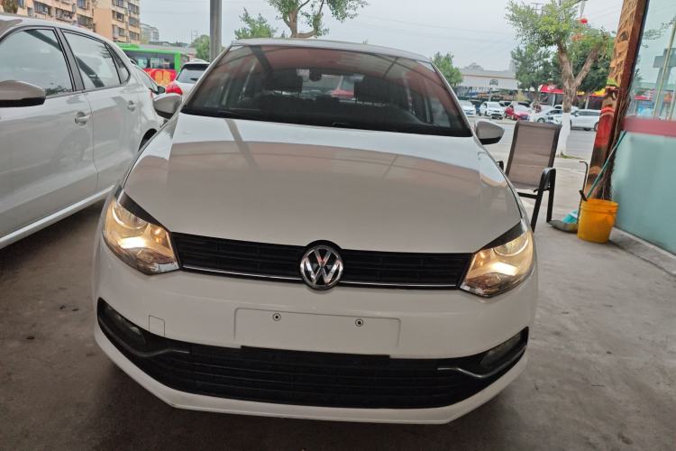Used Volkswagen Polo 2016 1.4L Manual Fashion Model