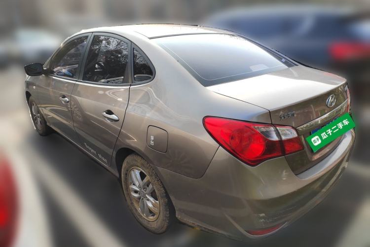 Used Hyundai Celesta 2011 1.6L Manual Comfort Edition
