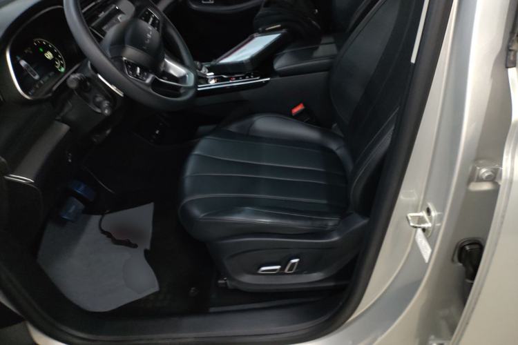 Used Roewe RX5 MAX 2019 400TGI Automatic 4G Connect Luxury Edition Left Front Seat