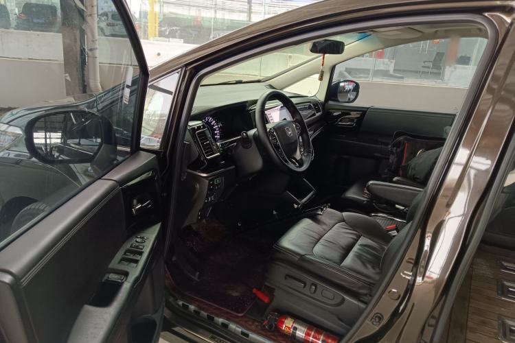 Used Honda Elysion 2019 2.0L Hybrid Luxury Edition