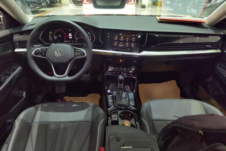 Used Volkswagen Passat 2024 330TSI Starry Elite Edition