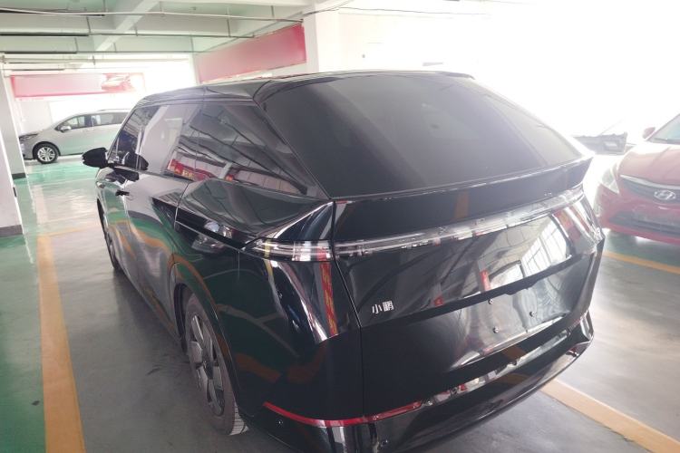 Used XPeng X9 2024 702 Ultra-Long Range Pro