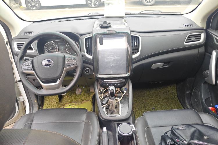 Used SWM X7 2017 1.5T Manual Inter Milan 110th Anniversary Edition 7-seater
