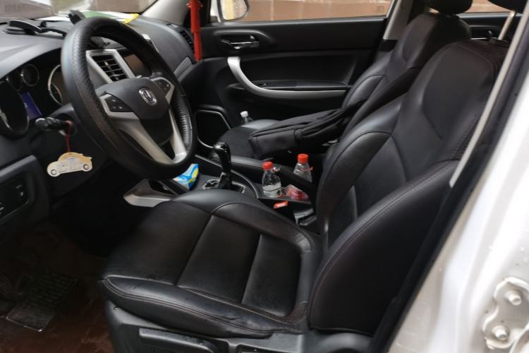 Used CHANGAN CS35 2016 1.6L Manual Luxury Model China V Standard
