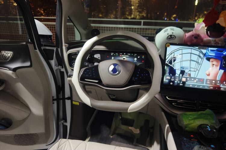 Used Denza D9 2022 DM-i 970 Four-Wheel Drive Flagship Model