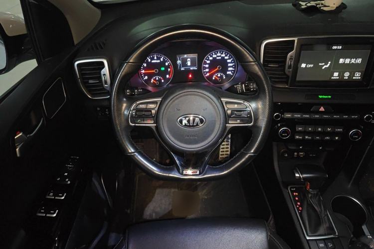 Used Kia KX5 2016 1.6T Automatic Two-Wheel Drive Premium Steering Wheel