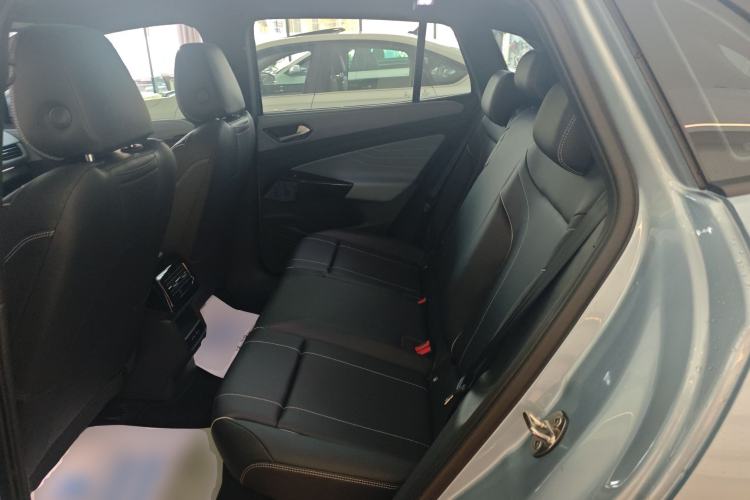 Used Volkswagen ID.4 X 2025 Revised Version Smart Edition Purely Intelligent Enjoyment Version Left Rear Seat