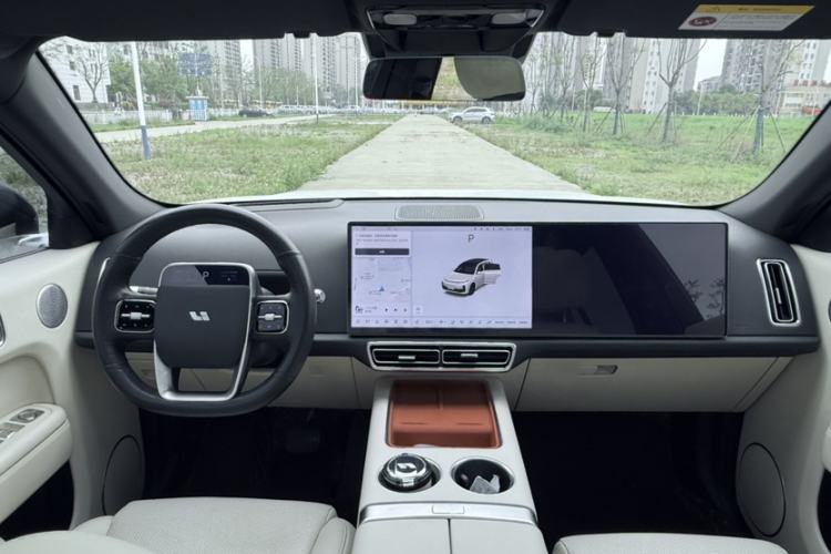 Used Li Auto L7 2023 Air model
