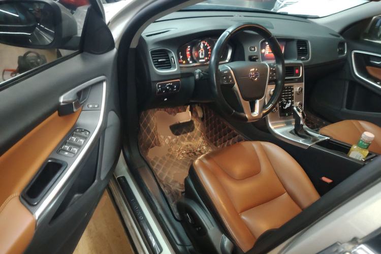 Used Volvo S60 2018 S60L T4 Zhiyuan Edition