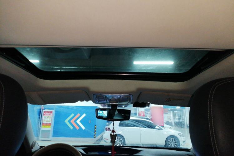 Used Geely Auto Vision X6 2016 1.8L Manual Luxury Model
