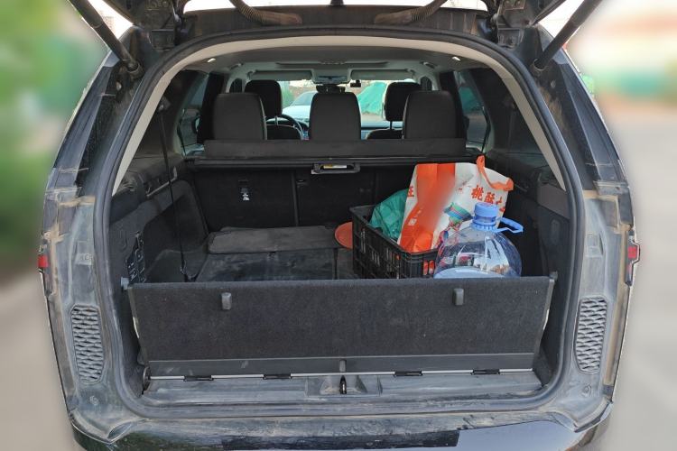 Used Land Rover Discovery 2021 360 PS R-Dynamic S
