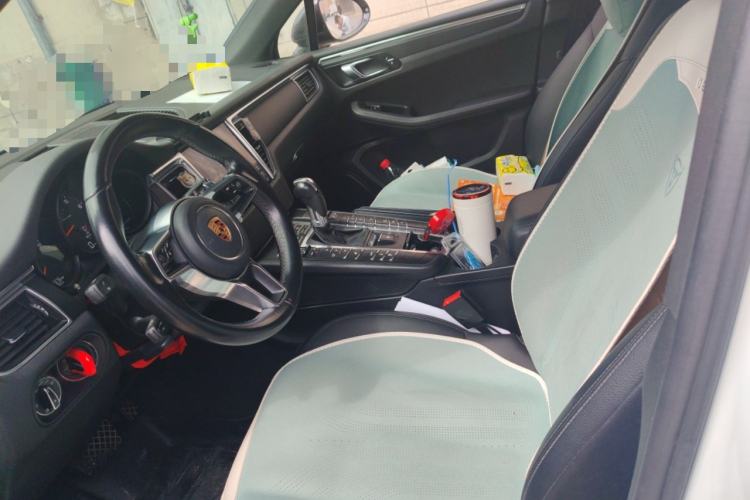 Used Porsche Macan 2017 Macan 2.0T Left Front Seat