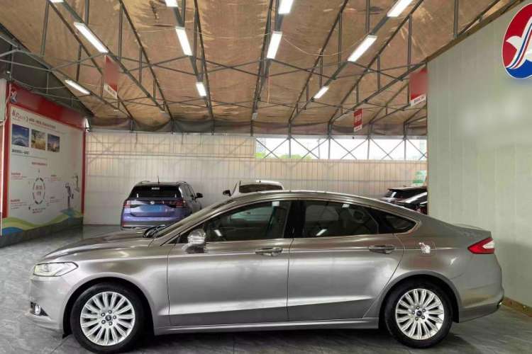 Used Ford Mondeo 2013 2.0L GTDi 200 Luxury Model