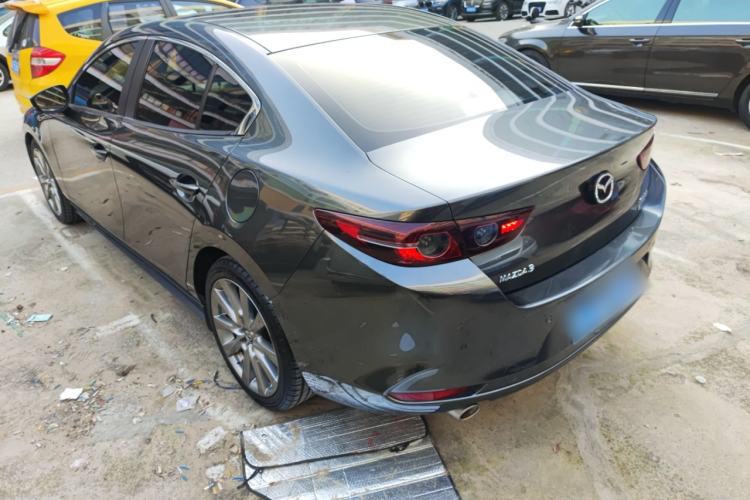 Used Mazda 3 Axela 2020 2.0L Automatic Zhiya Edition
